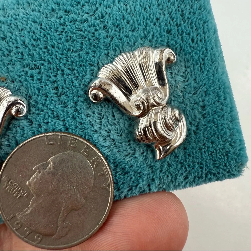 Vintage Wallace Romance of the Sea Sterling Art Nouveau Scroll Silver Cufflinks